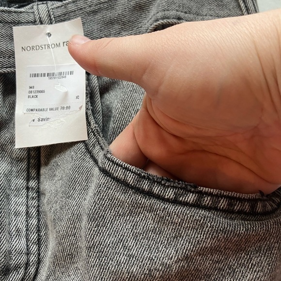 Black distressed boho WE THE FREE denim mini skirt size 25in waist. NEW - Picture 5 of 6